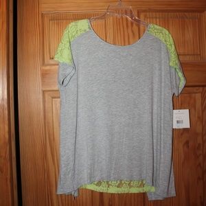 Women's Shortsleeve Lace back top